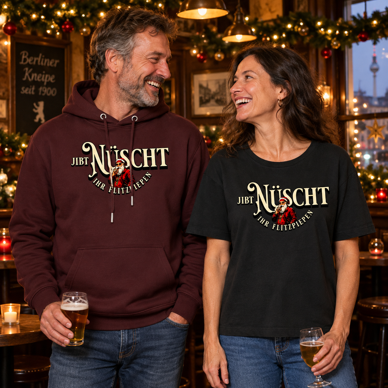Website-Begrüssungsbild- Mann mit dem Weihnachtshoodie "JIBT NÜSCHT ihr Flitzpiepen"