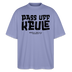 Berliner Spruch-PASS UFF KEULE-Oversized Unisex Bio T-Shirt - Violett