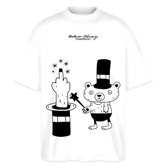 Weißes Oversized Berlin Shirt „OHNE WORTE“ mit gezeichnetem Bären als Zauberer und Mittelfinger, der aus einem Zauberhut erscheint.