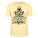 Berlin T-Shirt in zartem creme-gelb mit meditierendem Bären und Aufdruck „Nüscht muss ick“ im Berliner Dialekt, Streetwear-Design von findICKjut